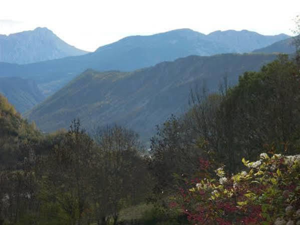 La Coma De Alba Apartment Benasque Bagian luar foto